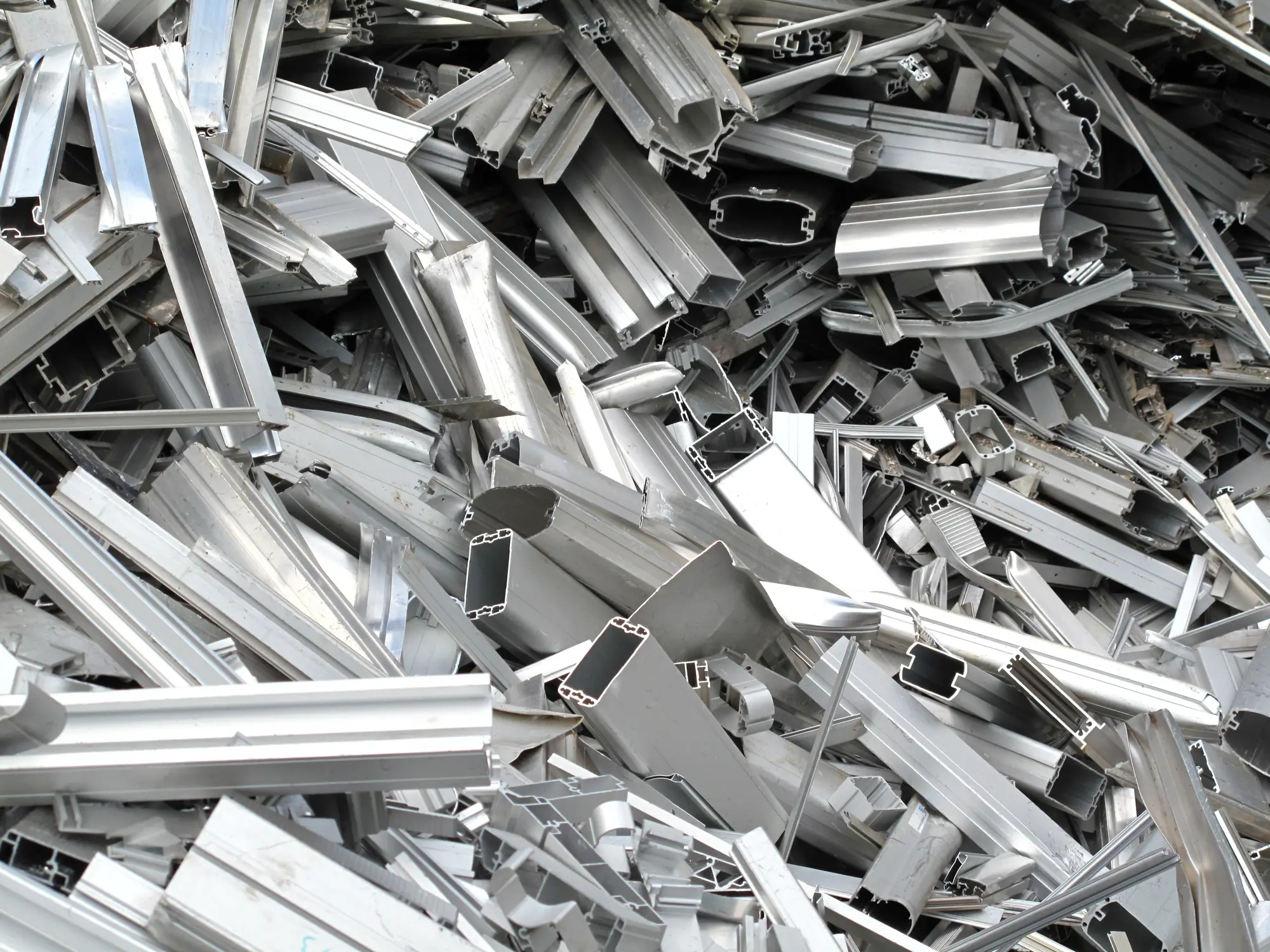 iStock-133993685 Recycled Metals by SCG International